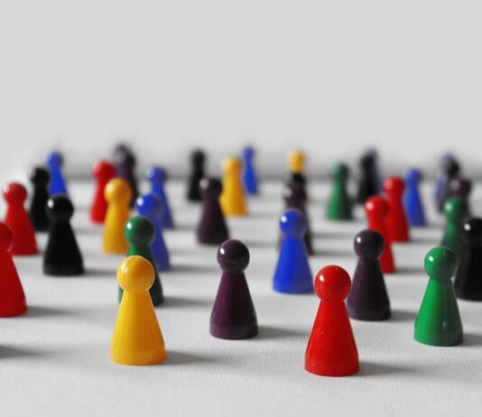 Comunicación estratégica: evite que una empresa diversa se vuelva un campo de batalla