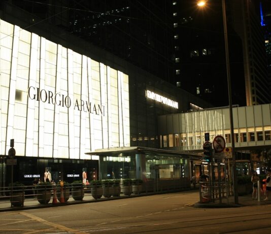 Armani sin Armani